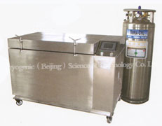 Cryogenic metal treating chamber